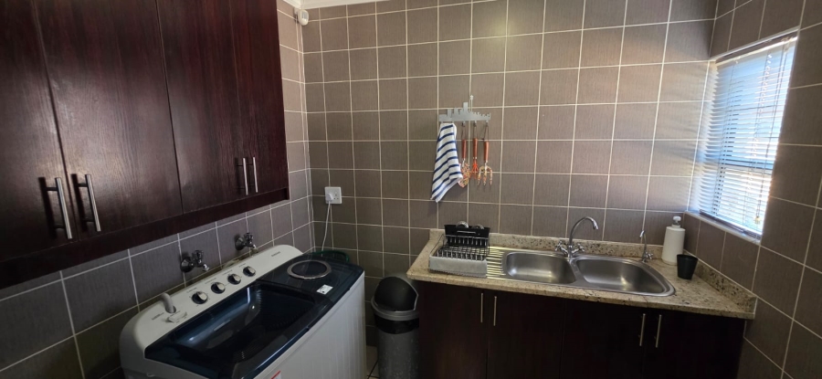 3 Bedroom Property for Sale in Grimbeeck Park North West